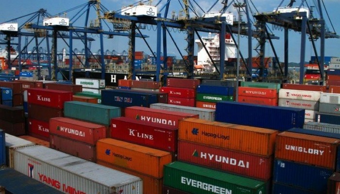 مالية الانقلاب تثبت الدولار الجمركي عند 16.5 جنيها خلال يونيو المقبل