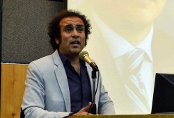 عمرو حمزاوي: نظام السيسي "مجرم"