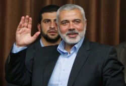 حماس: لم يطلب منا أحد مغادرة قطر