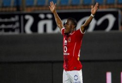 في بيان رسمي.. كوليبالي: عاملوني "كالعبد" في الأهلي.. وأجبروني على السجود