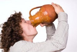 أطعمة تزيد من شعورك بالعطش في رمضان .. تجنبيها