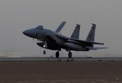 رغم تصريحات ترامب.. فوكس نيوز: قطر ستتسلم 72 مقاتلة إف 15