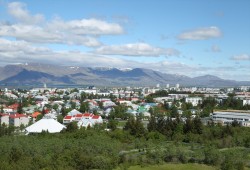 جزيرة تحتضن أصغر جالية مسلمة وأطول مدة صوم بالعالم (صور)