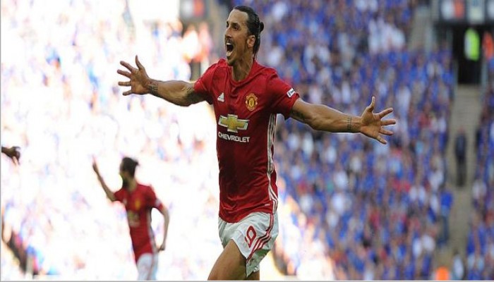 رسميا.. إبراهيموفيتش يرحل عن مانشستر يونايتد