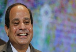 برلمان السيسي: يفرض ضرائب جديدة وفي الوقت ذاته يرفع المعاشات العسكرية!!