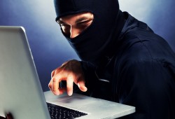 قراصنة يستخدمون طريقة جديدة لسرقة حسابات "تويتر"