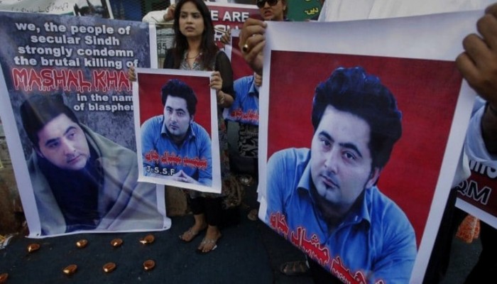 فيس بوك يتسبب بحصول باكستاني على حكم الاعدام