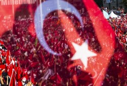 تركي يتضامن بطريقته الخاصة مع أمير قطر (صورة)