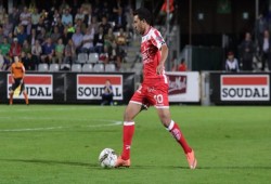 بعد خروجه من حسابات أدلر.. عرض تركي لانقاذ تريزيجيه من دكة أندرلخت