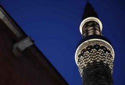 داعية أندونيسي يمضي 3 عقود في نشر الإسلام