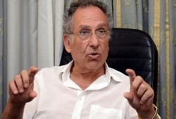 الانقلابي "ممدوح حمزة" يعتذر عن تفويضه للسيسي.. ونشطاء: خلاص خربها!