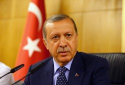 أردوغان: نسعى لحل الأزمة الخليجية قبل عيد الفطر