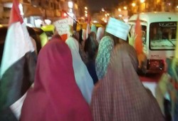 الاسكندرية: حركة بنت الثورة تهتف  .. " السيسي باع البلد وقتل الولد"