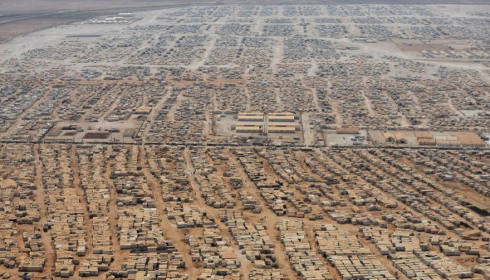 السوريون يتصدرون أكبر عدد للاجئيين في العالم بحسب مفوضية اللاجئين