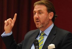 سابقة.. مستشار أردوغان: السعودية بحاجة إلى "ربيع" (فيديو)