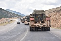 تعزيزات عسكرية تركية على الحدود مع سوريا