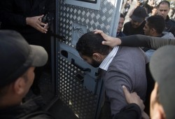 أمن الإنقلاب يعتقل محامياً بالزقازيق ويقتاده لجهة غير معلومة