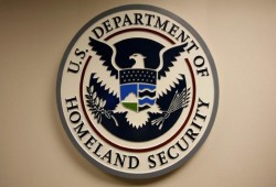 قراصنة روس استهدفوا 21 ولاية خلال الانتخابات الرئاسية الأمريكية