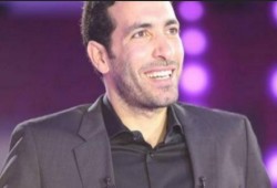 "أبو تريكة" يهنئ الأمة الإسلامية بعيد الفطر