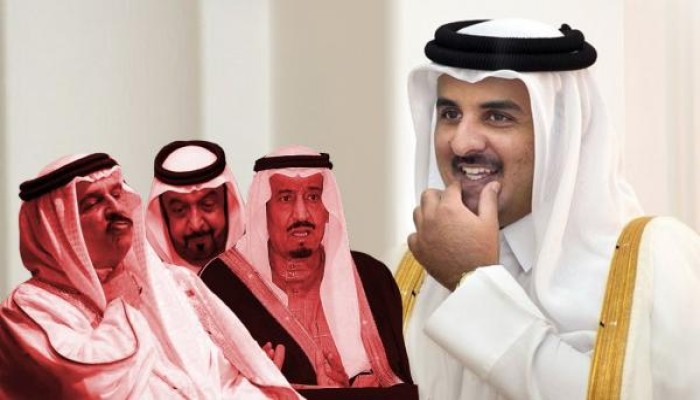 الأهرام: قاعدة عسكرية في البحرين وتجميد أصول قطر في دول الحصار