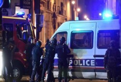 محاولة دهس مسلمين بفرنسا والشرطة تعتقل المهاجم