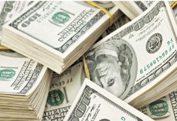 بعد انخفاضه المفاجىء.. تعرف على سعر الدولار اليوم