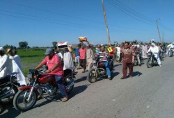 أهالى بلقاس يرفعون لافتات.. "مستني إيه..السيسي خربها"