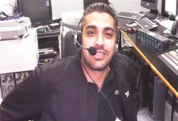 صحفيون يوجهون رسائل للصحفي المرتشي "محمد فهمي"