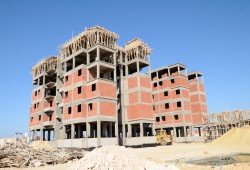 أرقام صادمة بمصر.. 317 ألف عقار مهدد بالانهيار بالمحافظات‎