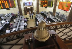 لماذا بدأت حكومة السيسي ببيع شركات الدولة علنا؟