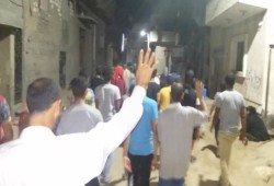 شباب حوش عيسى في مسيرة ليلية: "ياللي نزلتوا يوم 30 .. بعد ما خربت مبسوطين"