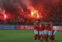 الأهلي يفوز على القطن بثلاثية ويتأهل "وصيفا" لربع نهائي ابطال افريقيا