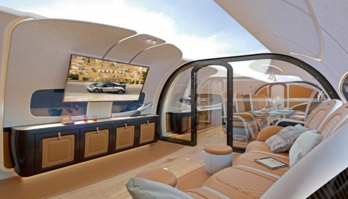 تصميم أول طائرة ركاب مكشوفة السقف