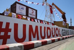 سفينة تركية تبحر إلى اليمن حاملة مساعدات غذائية وطبية