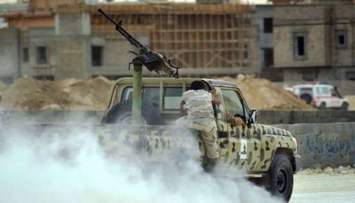 قتلى في اشتباكات غرب طرابلس وانقطاع الاتصالات عن جنوب ليبيا