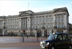 بدء محاكمة منفذ هجوم "الأسيد" ضد مسلمين في لندن اليوم