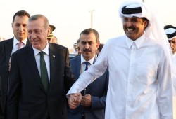 سفير تركيا بالدوحة: أمير قطر أول من أتصل بالرئيس التركي ليلة المحاولة الانقلابية