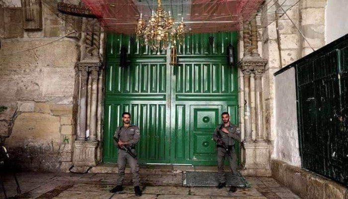 بعد منع الصلاة في الأقصى للمرة الاولي منذ 48 عام.. صبري: جزء من مخطط للاحتلال