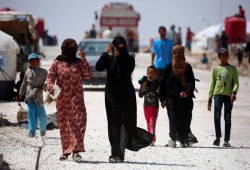 تشريد أكثر من 240 ألف مدني في محافظة الرقة منذ بدء المعركة