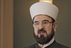 "القره داغي" يدعو الشعب التركي إلى الوقوف دوما مع الشرعية