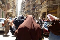 ثوار الإسكندرية يواصلون حراكهم الثوري رغم القمع والقتل