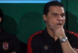 البدرى يستقر على تشكيل الأهلى فى موقعة القمة 114 أمام الزمالك