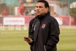 البدري يحذر لاعبي الأهلي من الاعتراض على حكم القمة 114