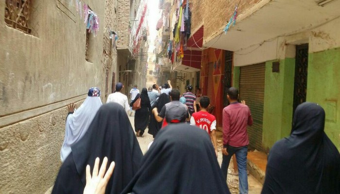 أهالي أمبابة يتظاهرون نصرة للأقصي في جمعة الغضب