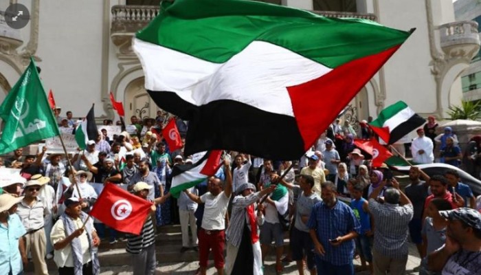 مئات التونسيين يخرجون في مسيرة غضب نصرة للأقصى