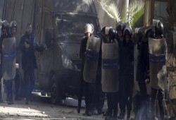 العفو الدولية تطالب الاتحاد الأوروبي بإثارة قضايا حقوق الإنسان خلال المحادثات مع نظام السيسي