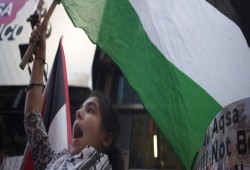 يهود يتظاهرون مع عرب في نيويورك ضد أفعال الاحتلال في القدس