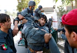 مقتل وإصابة نحو 77 شخصاً بانفجار سيارة في كابول