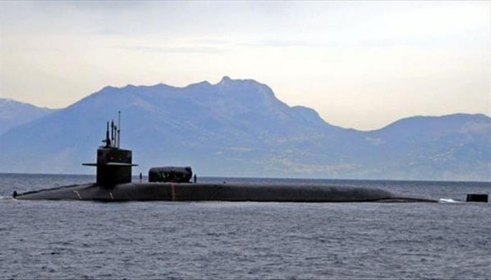 ظهور مفاجئ لأكبر غواصة ذرية في العالم قبالة السويد