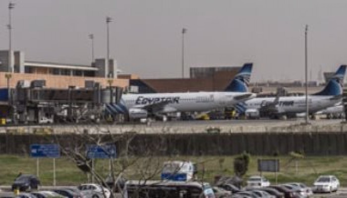 ورقة "start 4" تؤخر إقلاع رحلة باريس ساعة ونصف